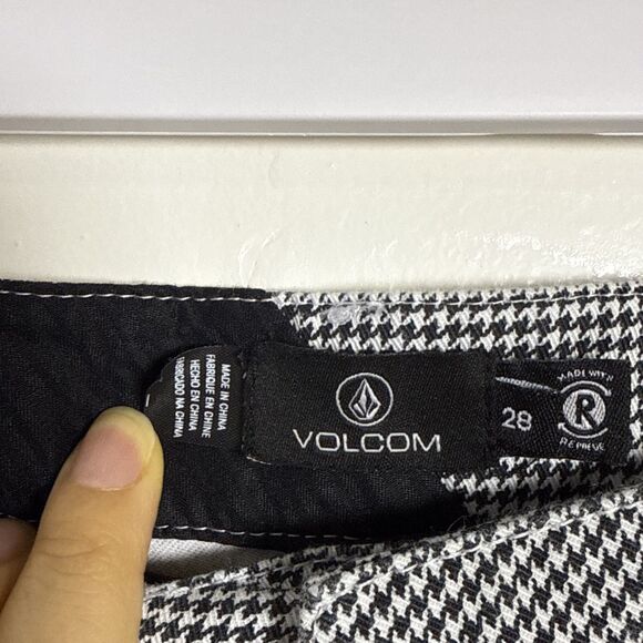 Volcom Chino Golf Pants Mens 28 Black & White Straight Houndstooth Flat Front - Picture 8 of 10